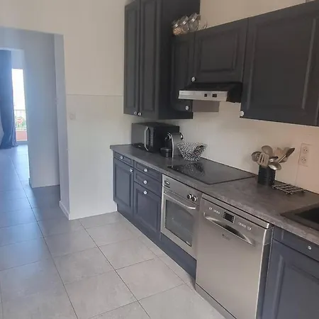 Appartement Proche Bastia Avec Grand Parking *
